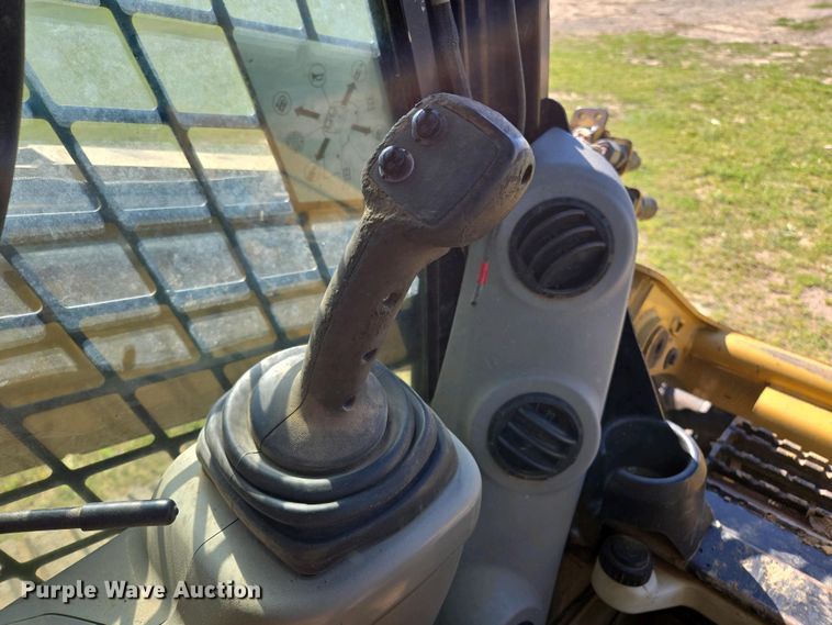 image for item EL1998 2008 Caterpillar 277C tracked skid steer loader