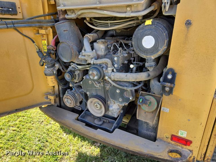 image for item EL1998 2008 Caterpillar 277C tracked skid steer loader