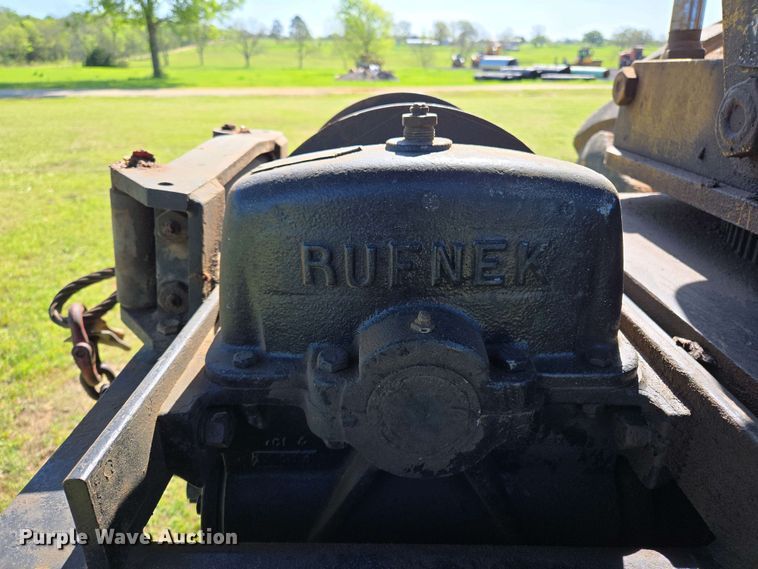 image for item EL1999 2010 Jarraff tree trimmer