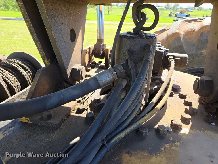 image for item EL1999 2010 Jarraff tree trimmer