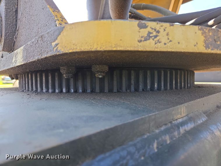 image for item EL1999 2010 Jarraff tree trimmer