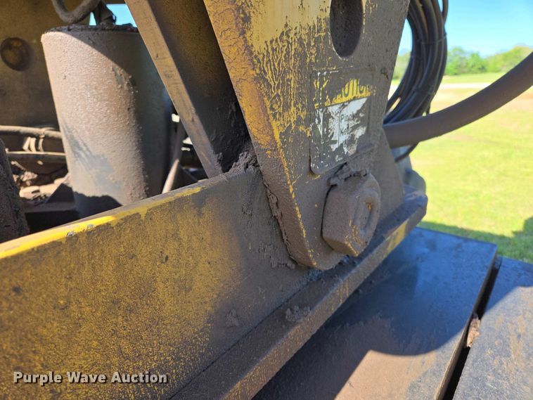 image for item EL1999 2010 Jarraff tree trimmer