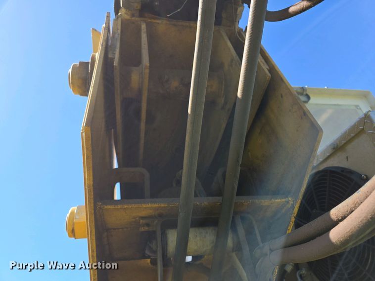 image for item EL1999 2010 Jarraff tree trimmer