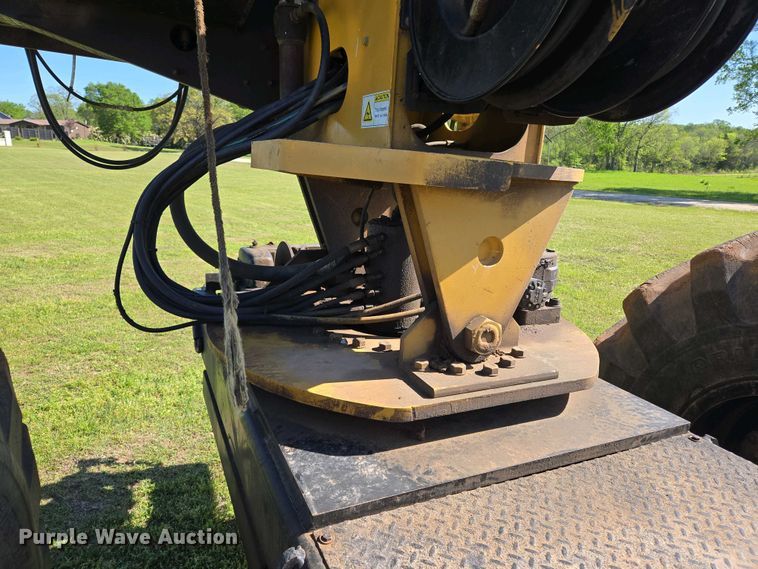 image for item EL1999 2010 Jarraff tree trimmer