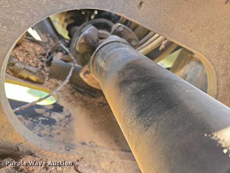 image for item EL1999 2010 Jarraff tree trimmer