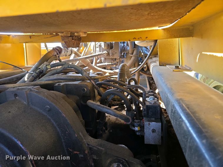 image for item EL1999 2010 Jarraff tree trimmer