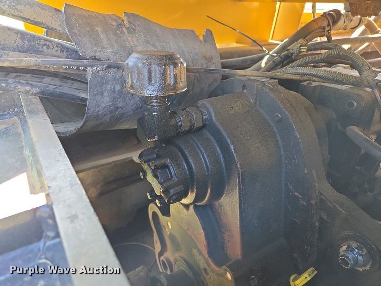 image for item EL1999 2010 Jarraff tree trimmer