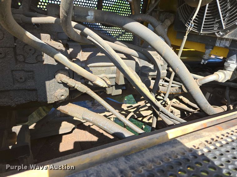 image for item EL1999 2010 Jarraff tree trimmer