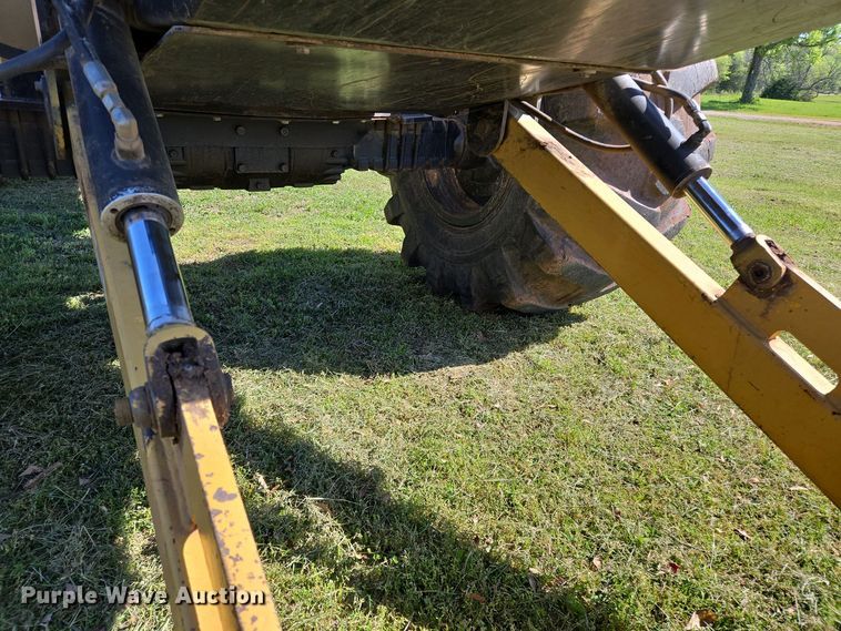 image for item EL1999 2010 Jarraff tree trimmer