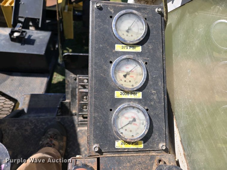 image for item EL1999 2010 Jarraff tree trimmer