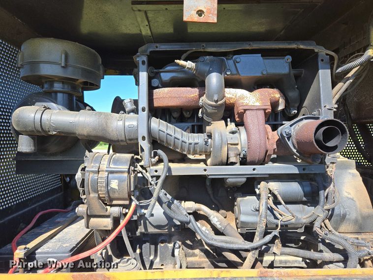 image for item EL1999 2010 Jarraff tree trimmer