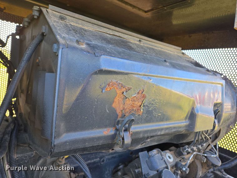 image for item EL1999 2010 Jarraff tree trimmer