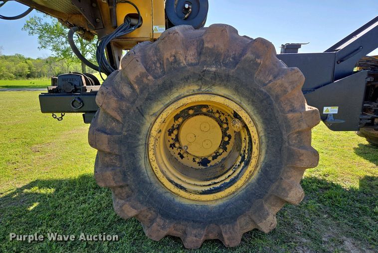 image for item EL1999 2010 Jarraff tree trimmer