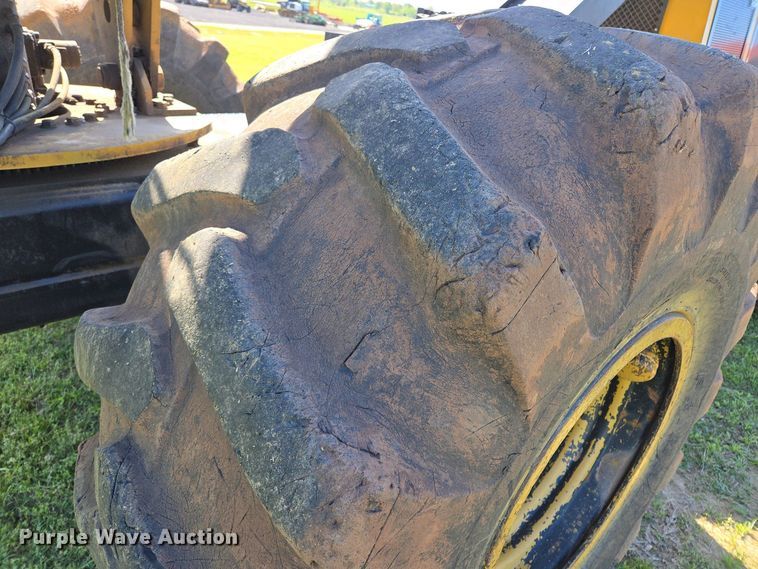 image for item EL1999 2010 Jarraff tree trimmer