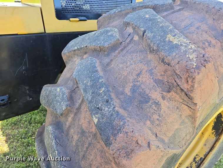 image for item EL1999 2010 Jarraff tree trimmer