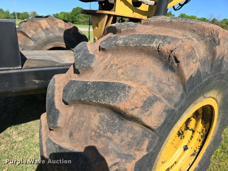 image for item EL1999 2010 Jarraff tree trimmer