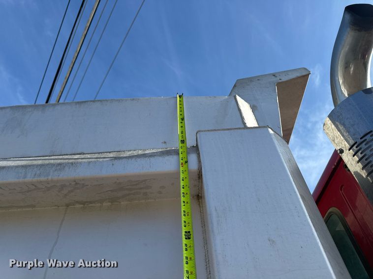 image for item EM3718 2005 Mack CV dump truck