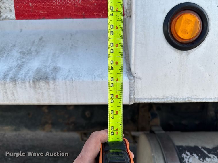 image for item EM3718 2005 Mack CV dump truck