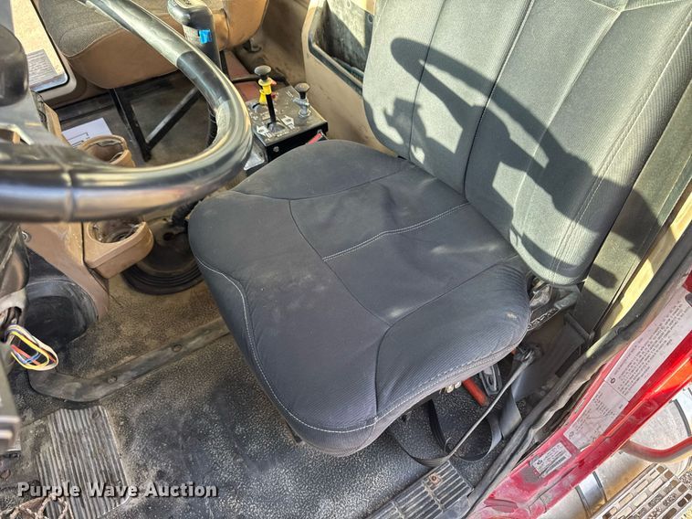 image for item EM3718 2005 Mack CV dump truck