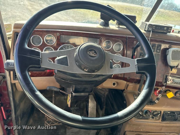 image for item EM3718 2005 Mack CV dump truck