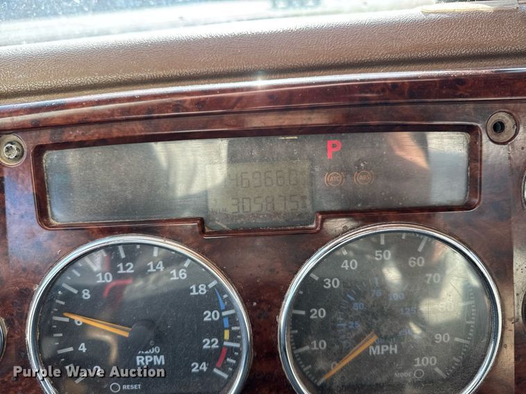 image for item EM3718 2005 Mack CV dump truck