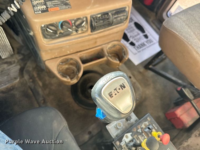 image for item EM3718 2005 Mack CV dump truck