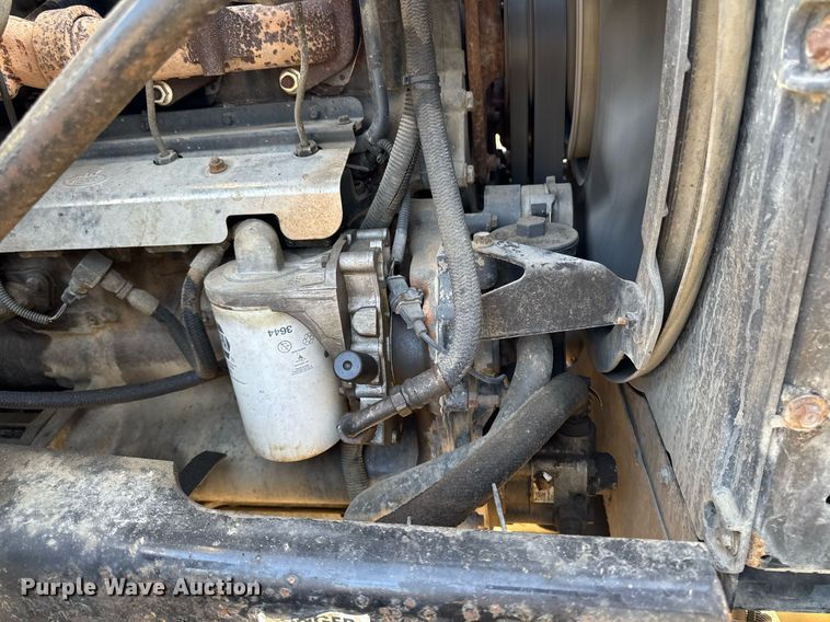 image for item EM3718 2005 Mack CV dump truck