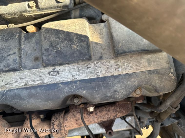 image for item EM3718 2005 Mack CV dump truck