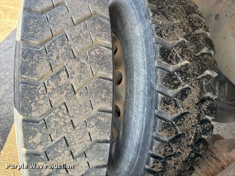 image for item EM3718 2005 Mack CV dump truck