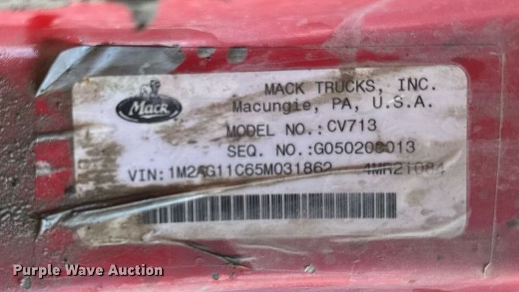 image for item EM3718 2005 Mack CV dump truck