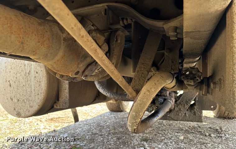 image for item EM3719 2003 Mack CV Series dump truck