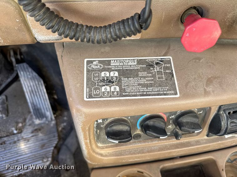 image for item EM3719 2003 Mack CV Series dump truck