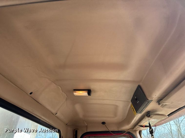 image for item EM3719 2003 Mack CV Series dump truck