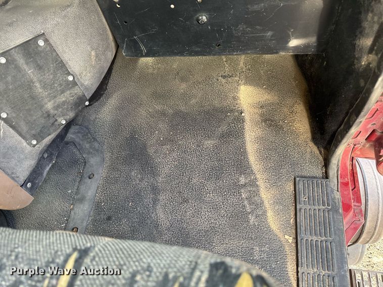 image for item EM3719 2003 Mack CV Series dump truck