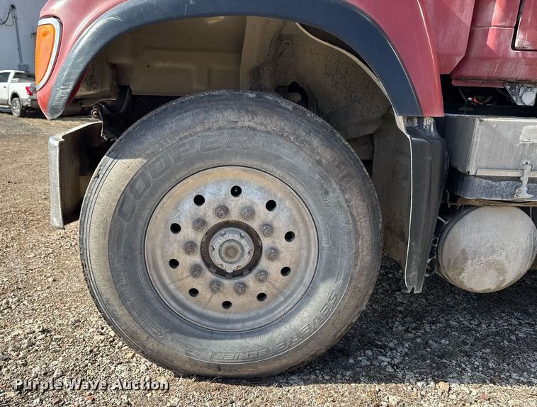 image for item EM3719 2003 Mack CV Series dump truck