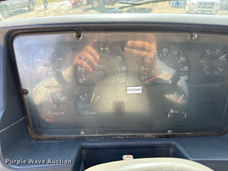 image for item EM3720 1997 Ford LT8513 dump truck