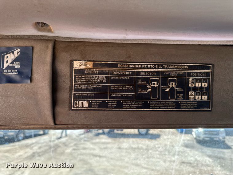 image for item EM3720 1997 Ford LT8513 dump truck