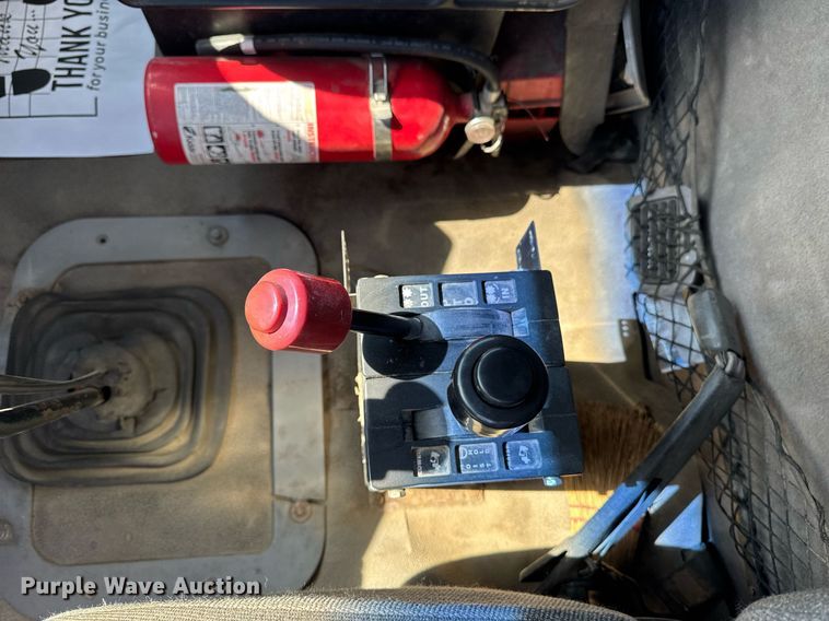 image for item EM3720 1997 Ford LT8513 dump truck