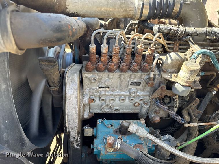 image for item EM3720 1997 Ford LT8513 dump truck