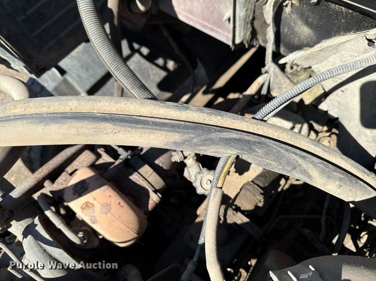 image for item EM3720 1997 Ford LT8513 dump truck