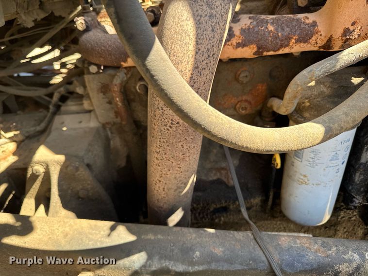 image for item EM3720 1997 Ford LT8513 dump truck