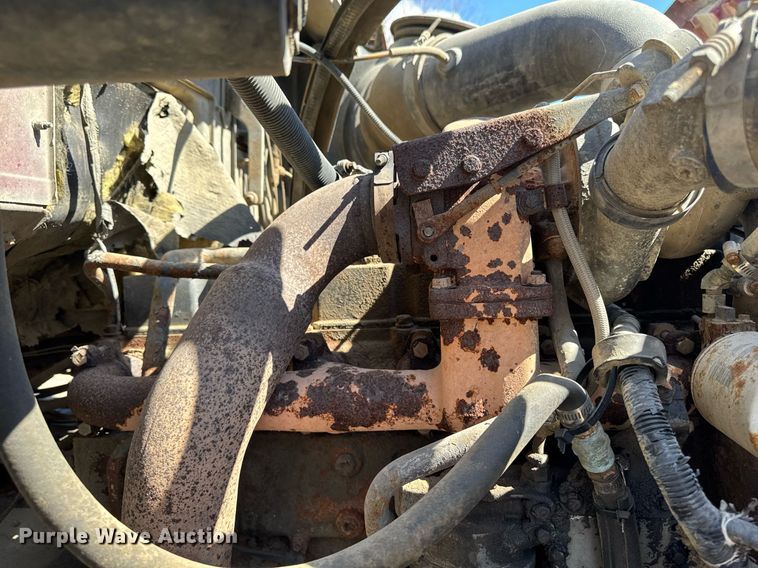 image for item EM3720 1997 Ford LT8513 dump truck