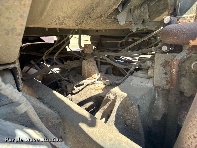 image for item EM3720 1997 Ford LT8513 dump truck