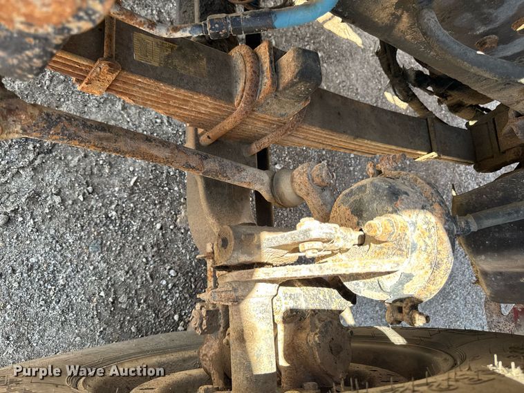 image for item EM3720 1997 Ford LT8513 dump truck