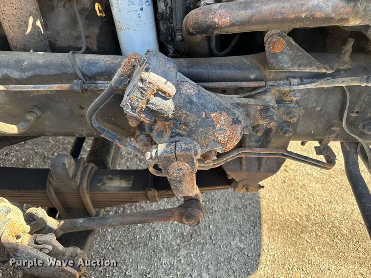 image for item EM3720 1997 Ford LT8513 dump truck