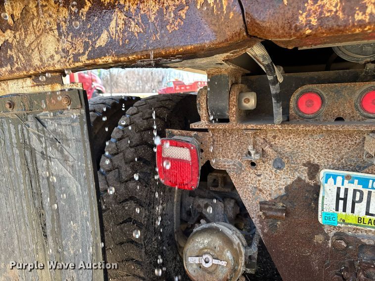 image for item EM3722 2000 Freightliner FL80 dump truck