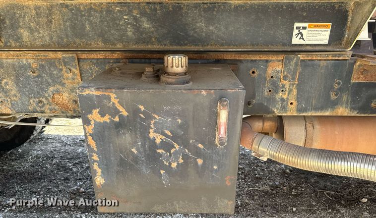 image for item EM3722 2000 Freightliner FL80 dump truck