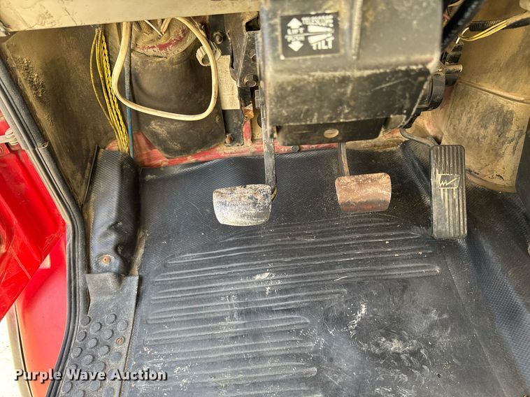 image for item EM3722 2000 Freightliner FL80 dump truck