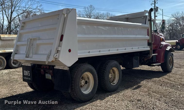 image for item EM3724 2000 Sterling  L8511 dump truck