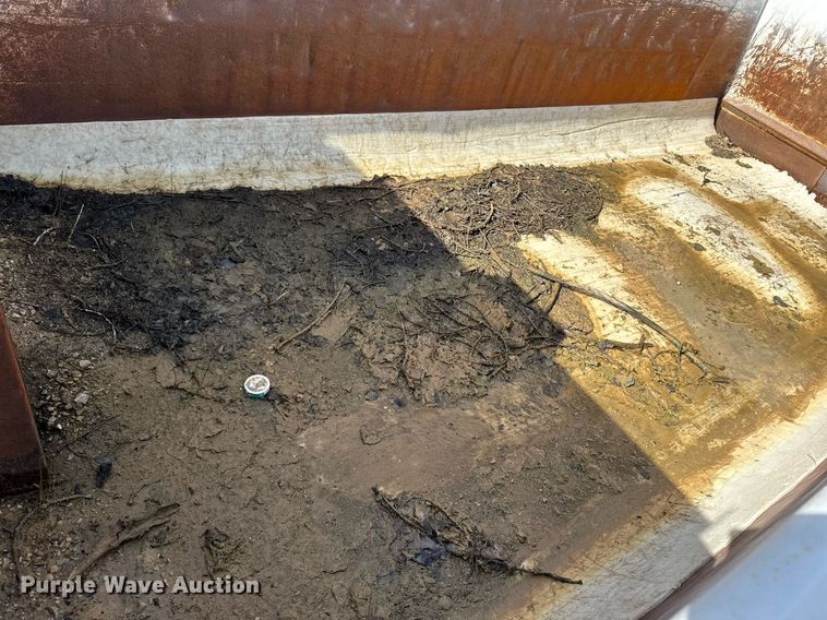 image for item EM3724 2000 Sterling  L8511 dump truck